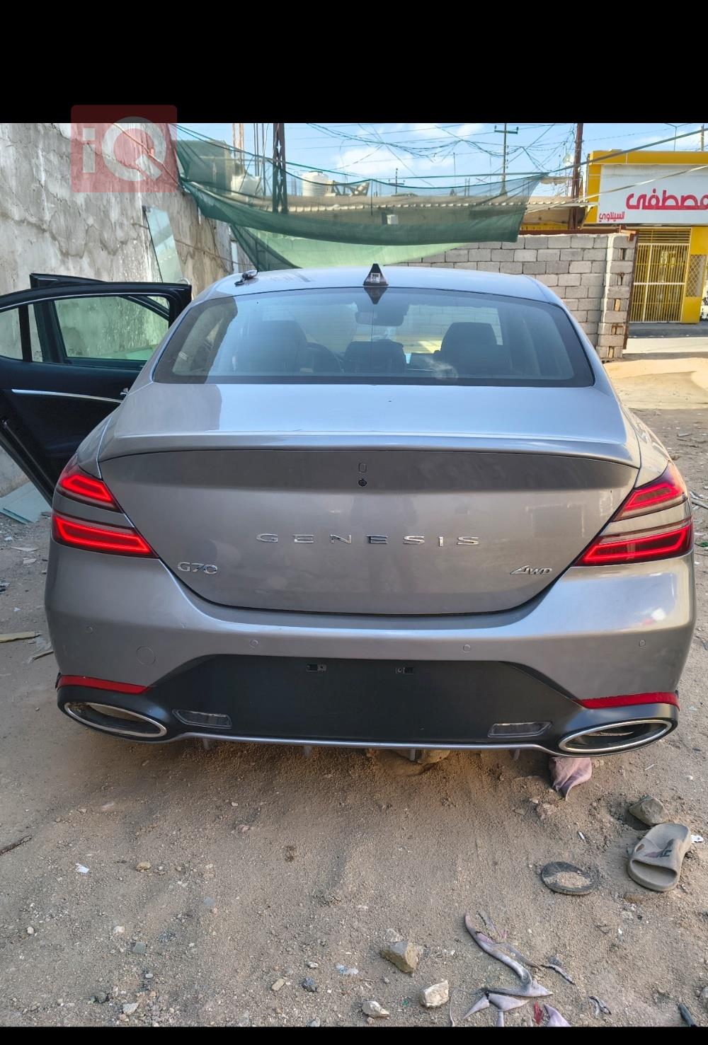 Genesis G70
